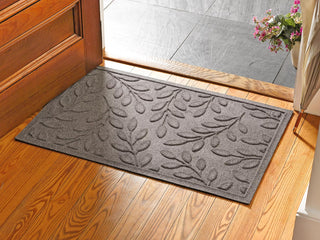 WaterHog Laurel Leaf Doormat, 23" x 36"