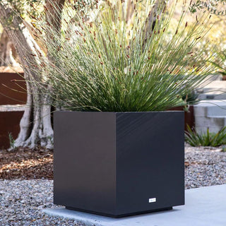 Veradek Plastic Series Cube Planters