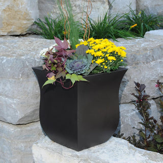 Valencia Planter, 16" x 16"