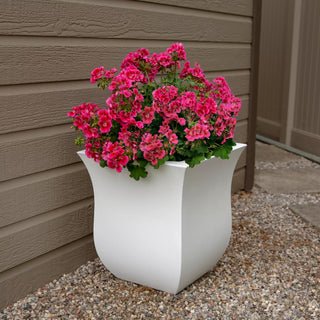 Valencia Planter, 16" x 16"