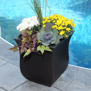 Valencia Planter, 16" x 16"