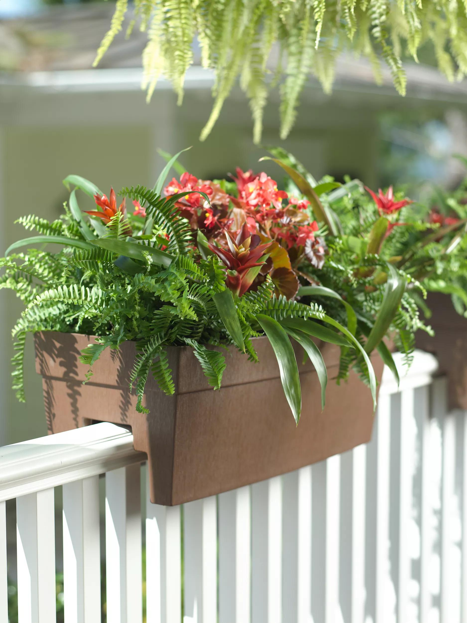dcn plastic 3527 36 harmony rail planter black DCN Plastic Self-Watering Harmony Rail Planter, Black, 27in