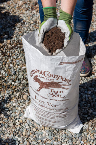 Fort Vee Compost-Based Organic Potting Soil Mix