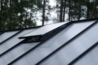  || https://assets.gardeners.com/transform/91cb2dda-d8db-4c66-b787-c6fc4a4eede6/8611190_08V_mont-greenhouse-automatic-roof-vent-kit-jpg