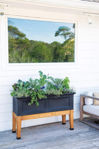  || https://assets.gardeners.com/transform/fbddf0c4-cd28-433a-98f5-fa680cd841a9/8613283_0079_fairfield-elevated-garden-bed