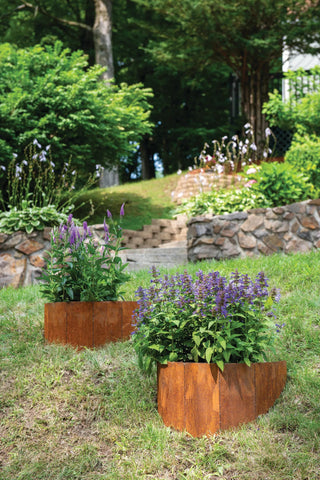  || https://assets.gardeners.com/transform/64b677fb-184e-49ab-a132-061bb0cef723/8613742_0109_corten-hillside-planter-set-of-2