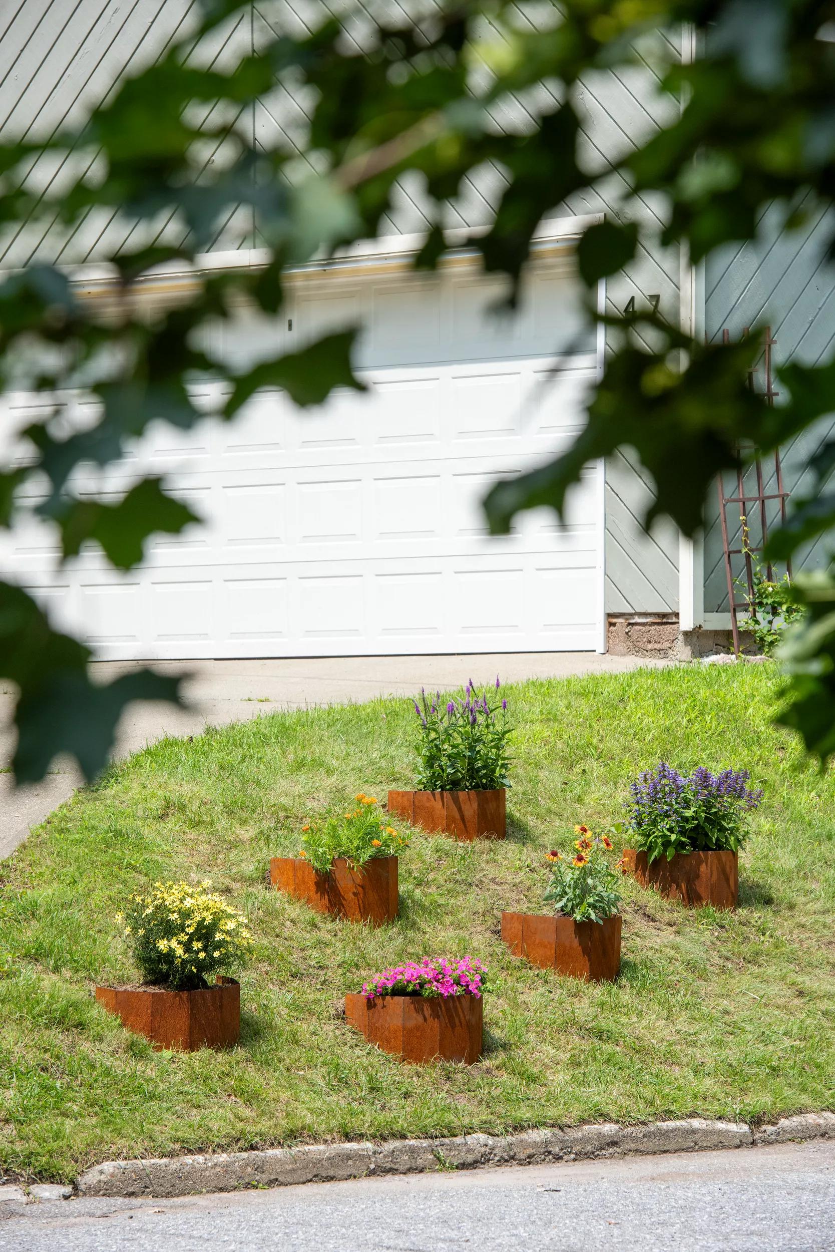 plant pots for slopes Corten Steel Hillside Planter, Set of 2