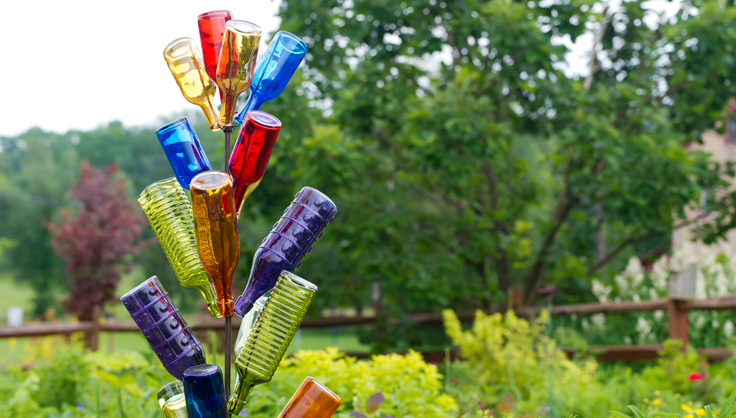 Solar Bottle Tree or 6 Glass Colorful Bottles Set Outdoor Garden Yard Art Decor