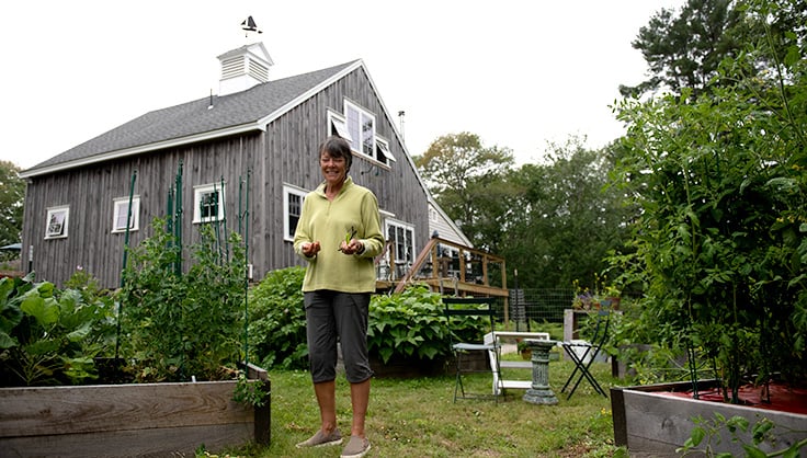 Customer Patricia with Raised Beds