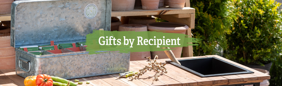 21E01a_L2_GiftsbyRecipient_HERO_presents.jpg