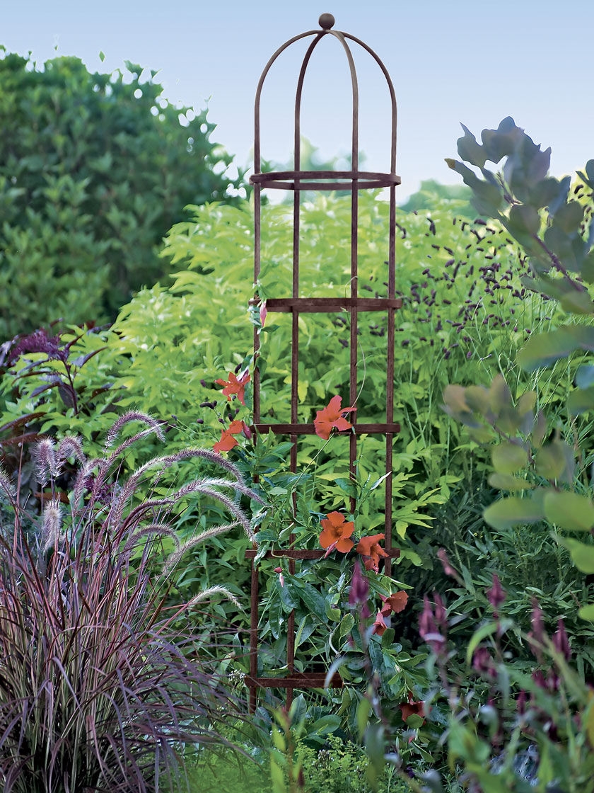 Jardin Round Obelisk, 7’