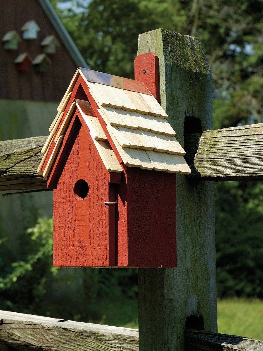 FAST POST! Wooden Beach Hut Bird House Shabby Chic Garden Nesting Bird Box 
